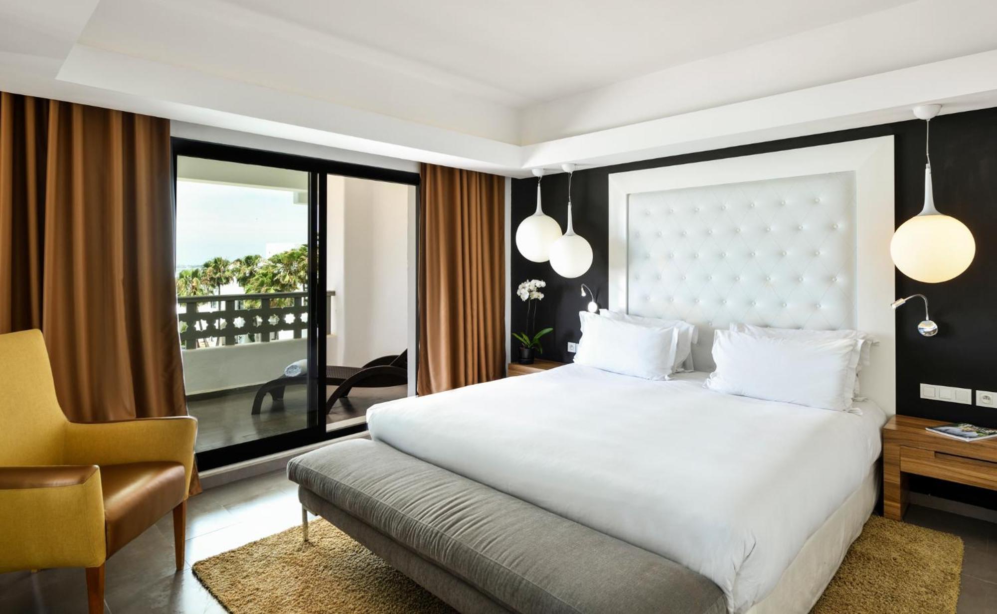 Pullman Mazagan Royal Golf & Spa Эль-Джадида Экстерьер фото A bedroom at the hotel